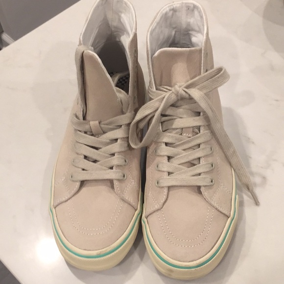 UNIF Shoes - UNIF size7 cream suede high tops